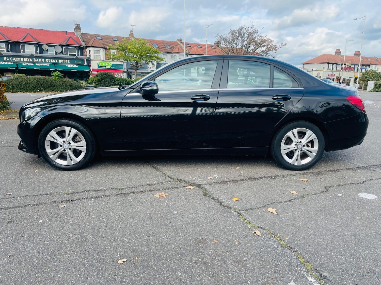 Used Mercedes-Benz C Class 2016 for sale - 76336335: Photo 7