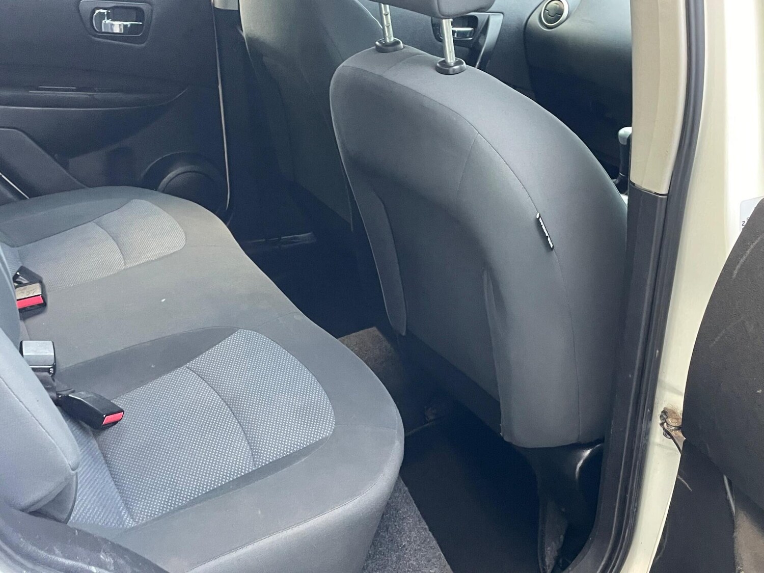 Used Nissan Qashqai 2012 for sale - 76994651: Photo 12