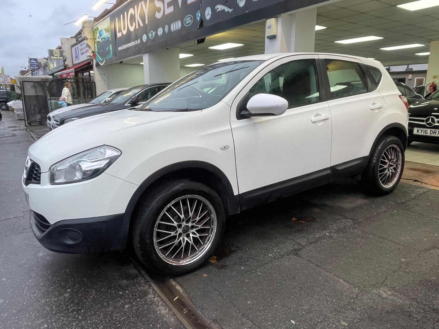 Used Nissan Qashqai 2012 for sale - 76994651: Photo 3