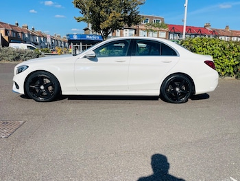 Used Mercedes-Benz C-Class 2015 for sale - 76121262: Photo 4
