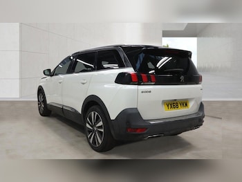 Used Peugeot 5008 2018 for sale - 79564731: Photo