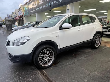 Used Nissan Qashqai 2012 for sale - 76667336: Photo