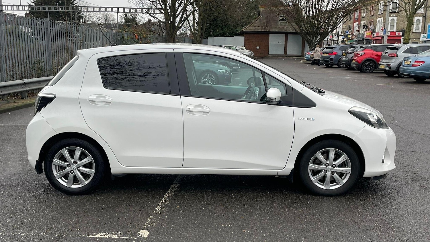 Used Toyota Yaris 2013 for sale - 77020953: Photo 14
