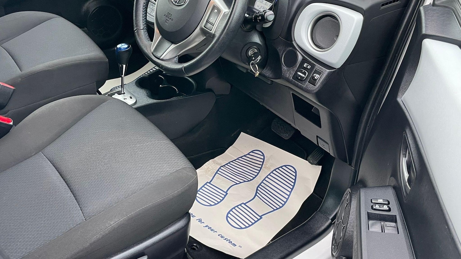 Used Toyota Yaris 2013 for sale - 77020953: Photo 18