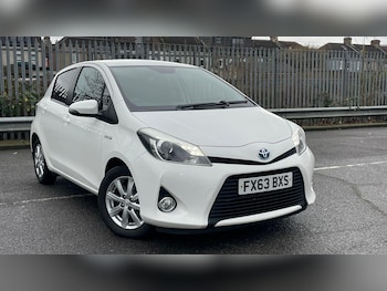 2013 (63) - 1.5 VVT-i Hybrid T4 5dr CVT