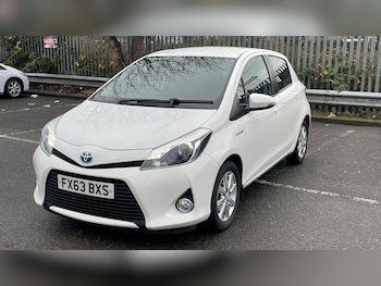 Used Toyota Yaris 2013 for sale - 77020953: Photo