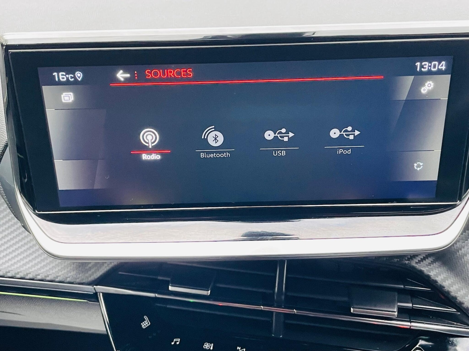 Used Peugeot 208 2022 for sale - 76513223: Photo 22