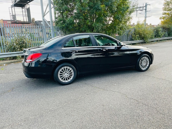 Used Mercedes-Benz C Class 2015 for sale - 76247144: Photo 11