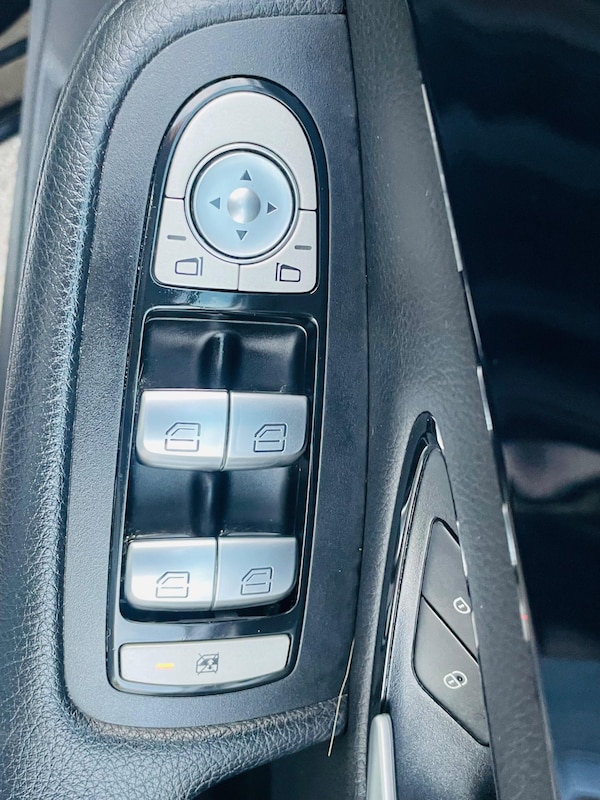 Used Mercedes-Benz C Class 2015 for sale - 76247144: Photo 20