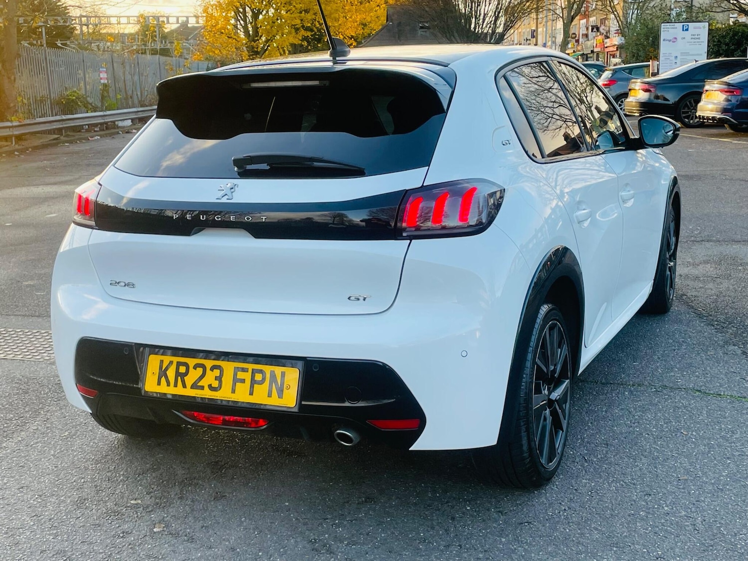 Used Peugeot 208 for sale - 76786432: Photo 10