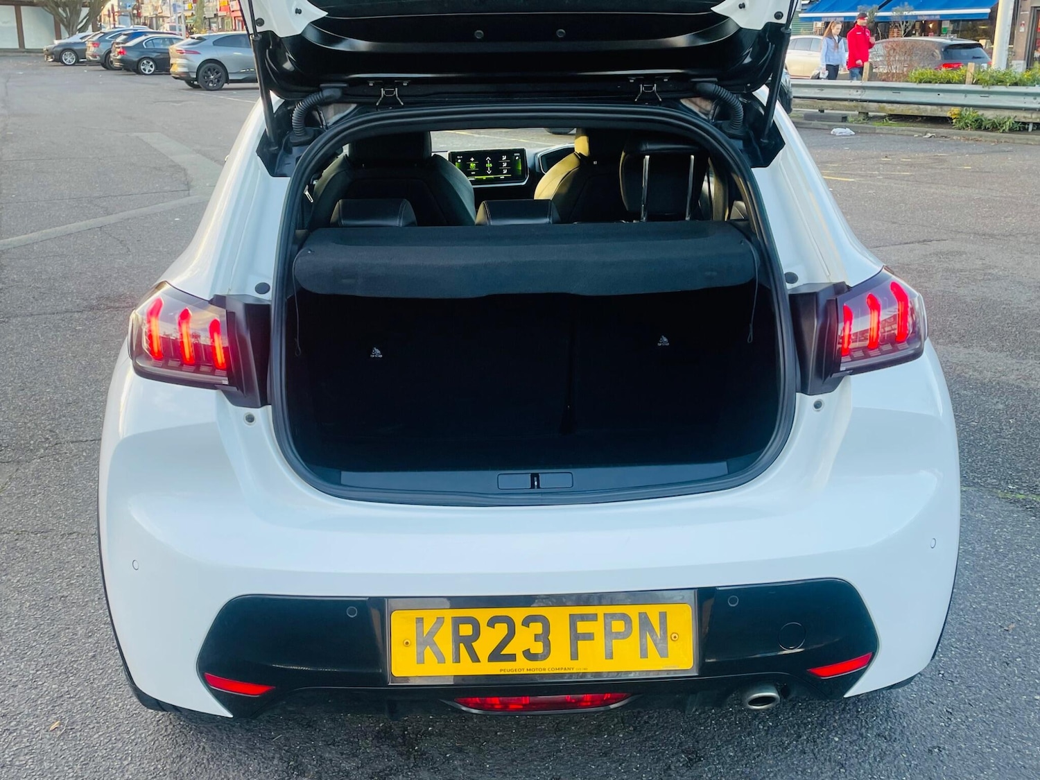 Used Peugeot 208 for sale - 76786432: Photo 17