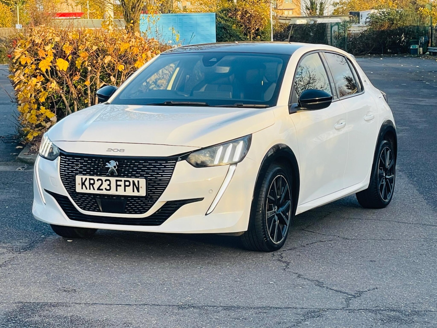 Used Peugeot 208 for sale - 76786432: Photo 4