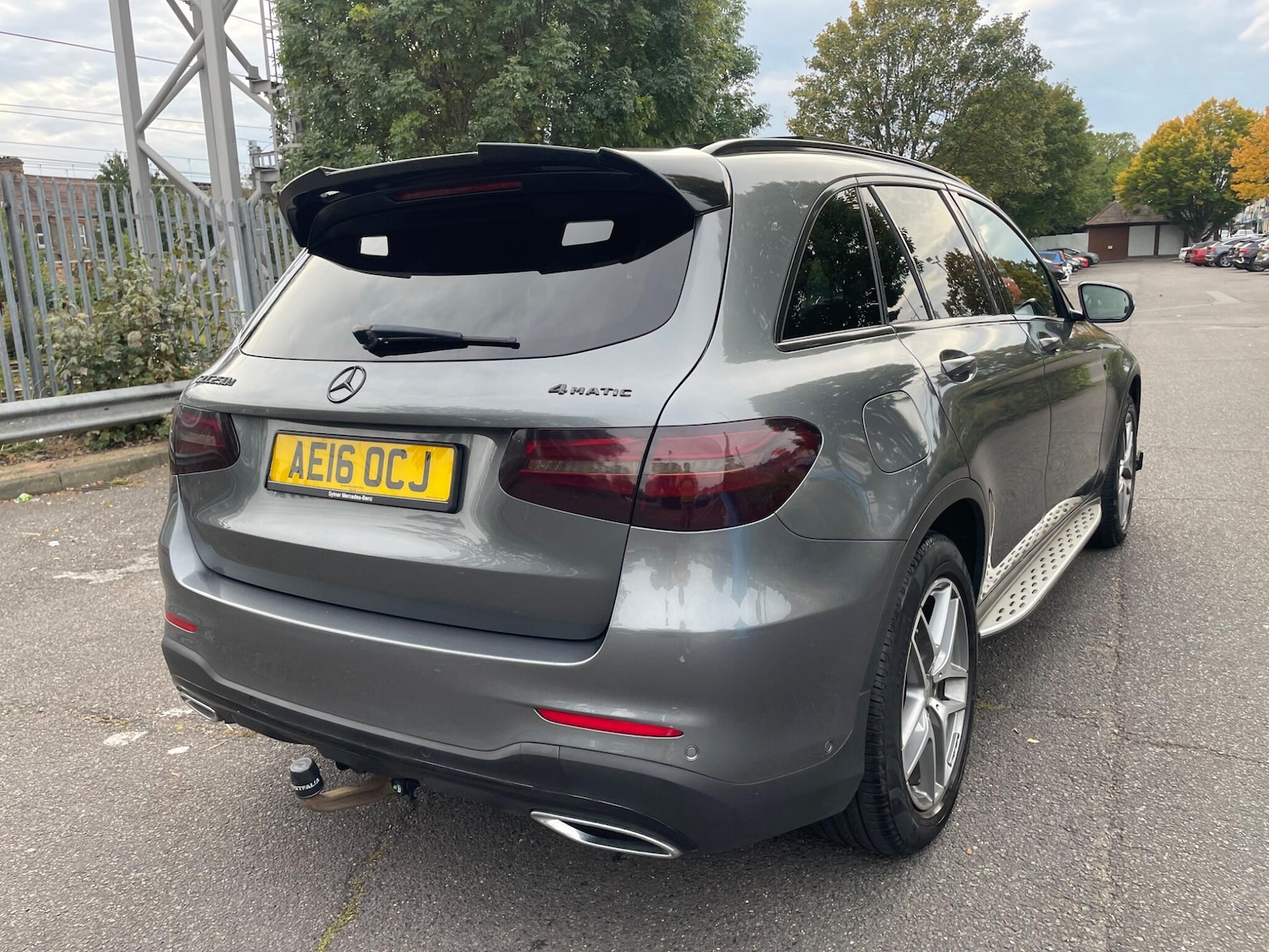 Used Mercedes-Benz GLC 2016 for sale - 76152082: Photo 9