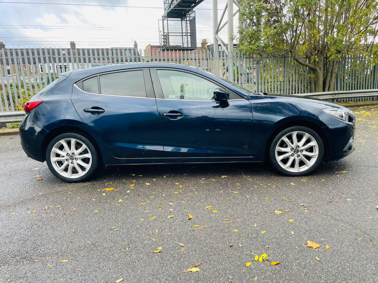 Used Mazda Mazda3 2014 for sale - 76440572: Photo 11