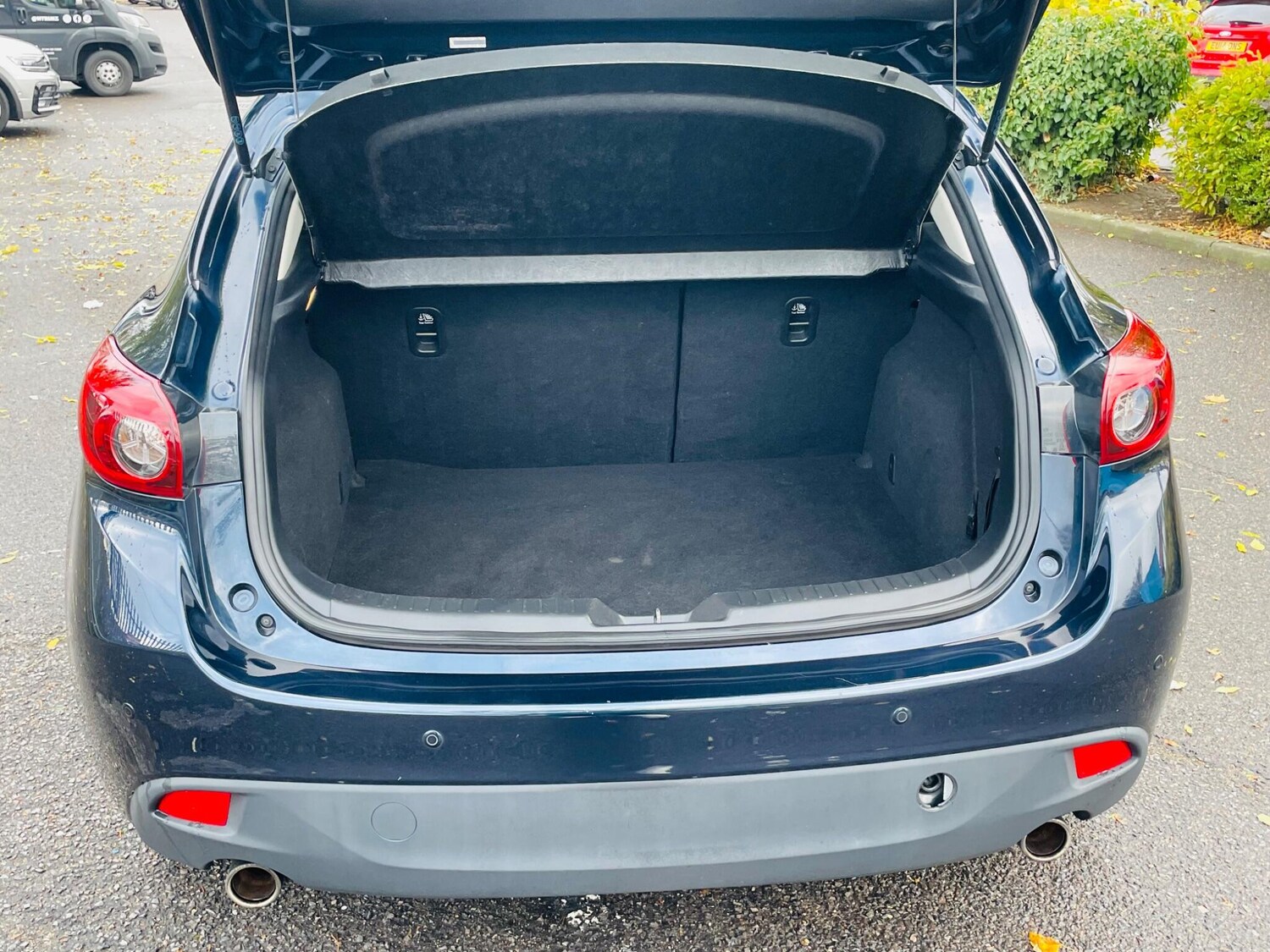 Used Mazda Mazda3 2014 for sale - 76440572: Photo 17