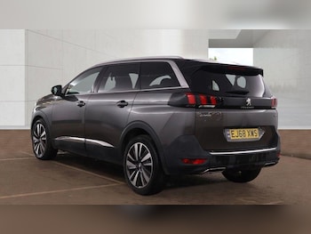 Used Peugeot 5008 2018 for sale - 78740760: Photo