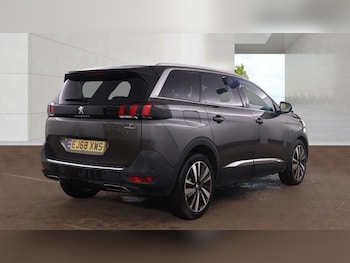 Used Peugeot 5008 2018 for sale - 78740760: Photo