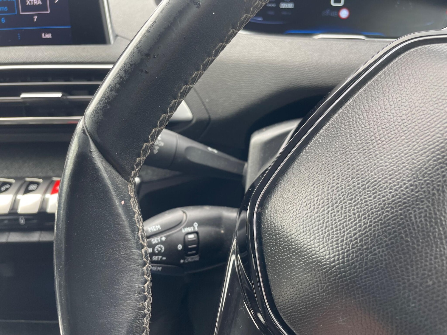 Used Peugeot 3008 2017 for sale - 78100833: Photo 21