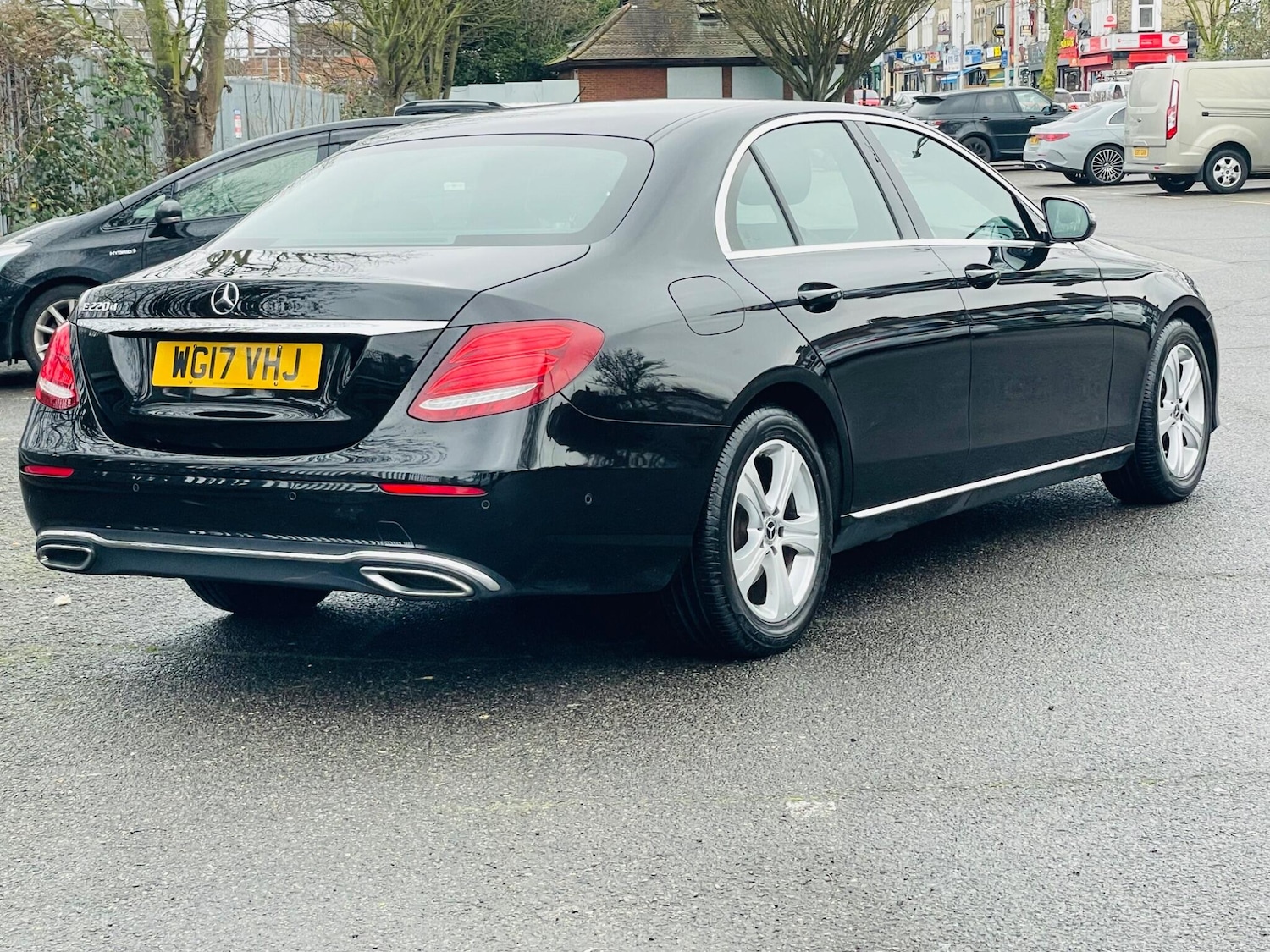 Used Mercedes-Benz E Class 2017 for sale - 77549430: Photo 10