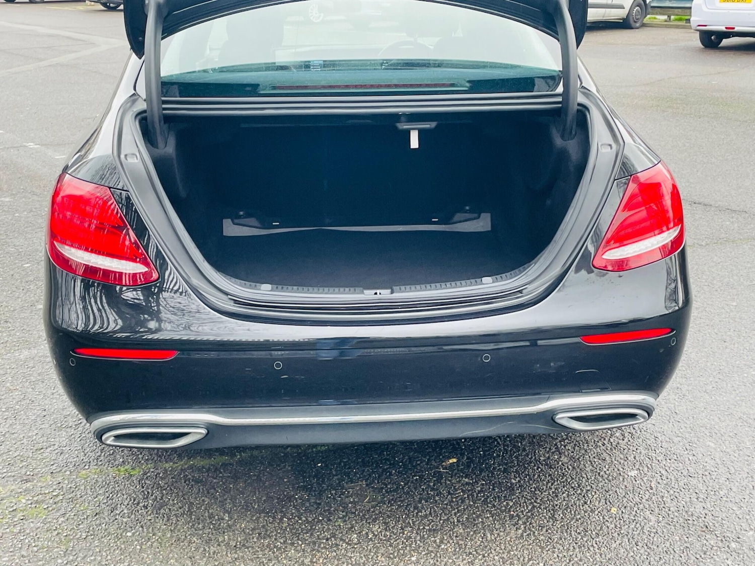 Used Mercedes-Benz E Class 2017 for sale - 77549430: Photo 15