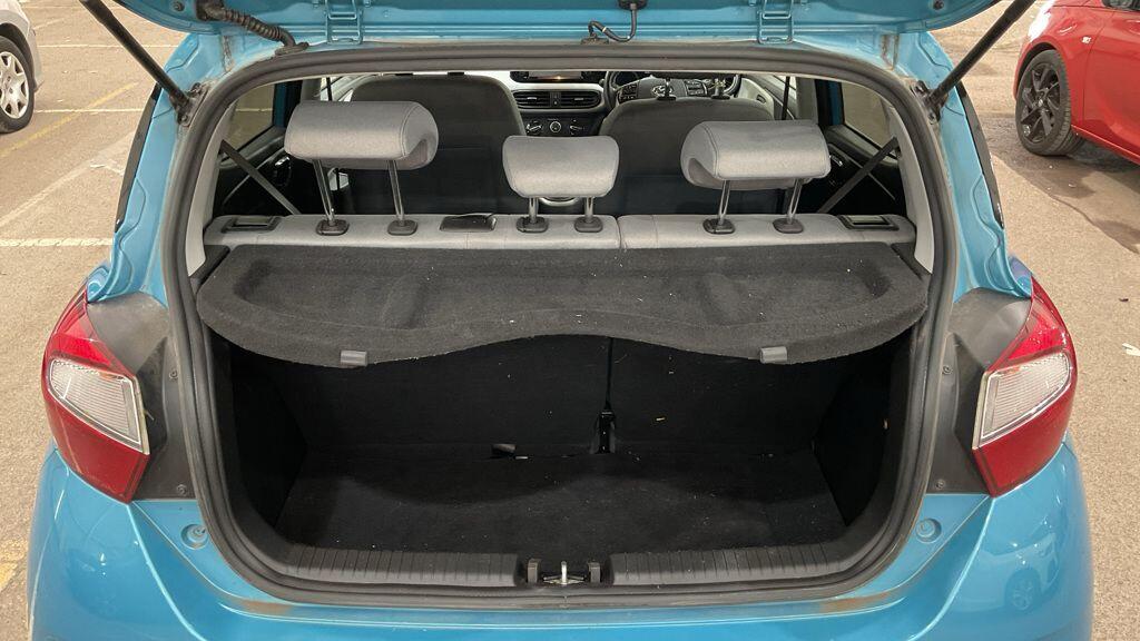 Used Hyundai i10 2021 for sale - 78020378: Photo 7