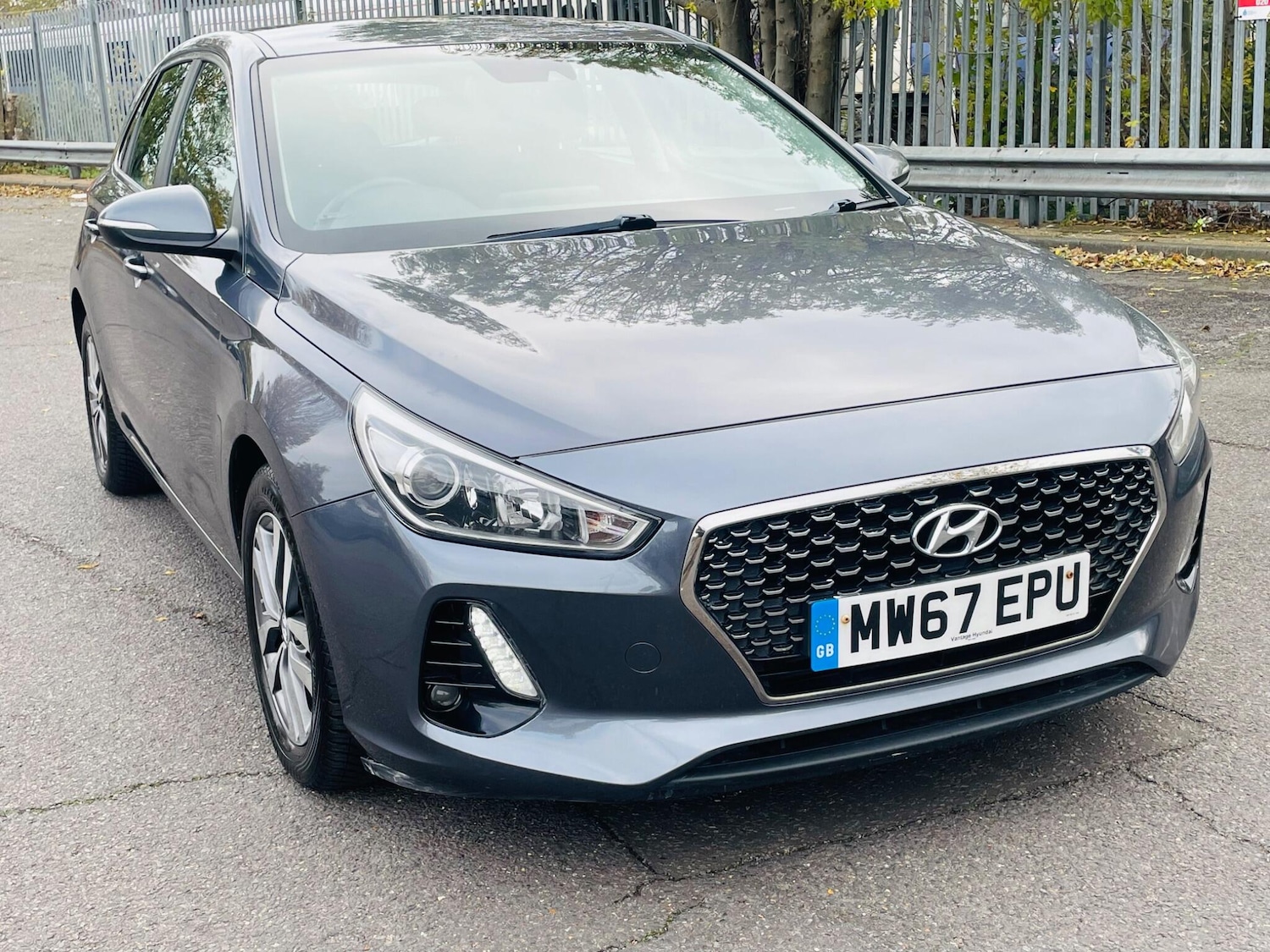 Used Hyundai i30 2017 for sale - 76472779: Photo 14