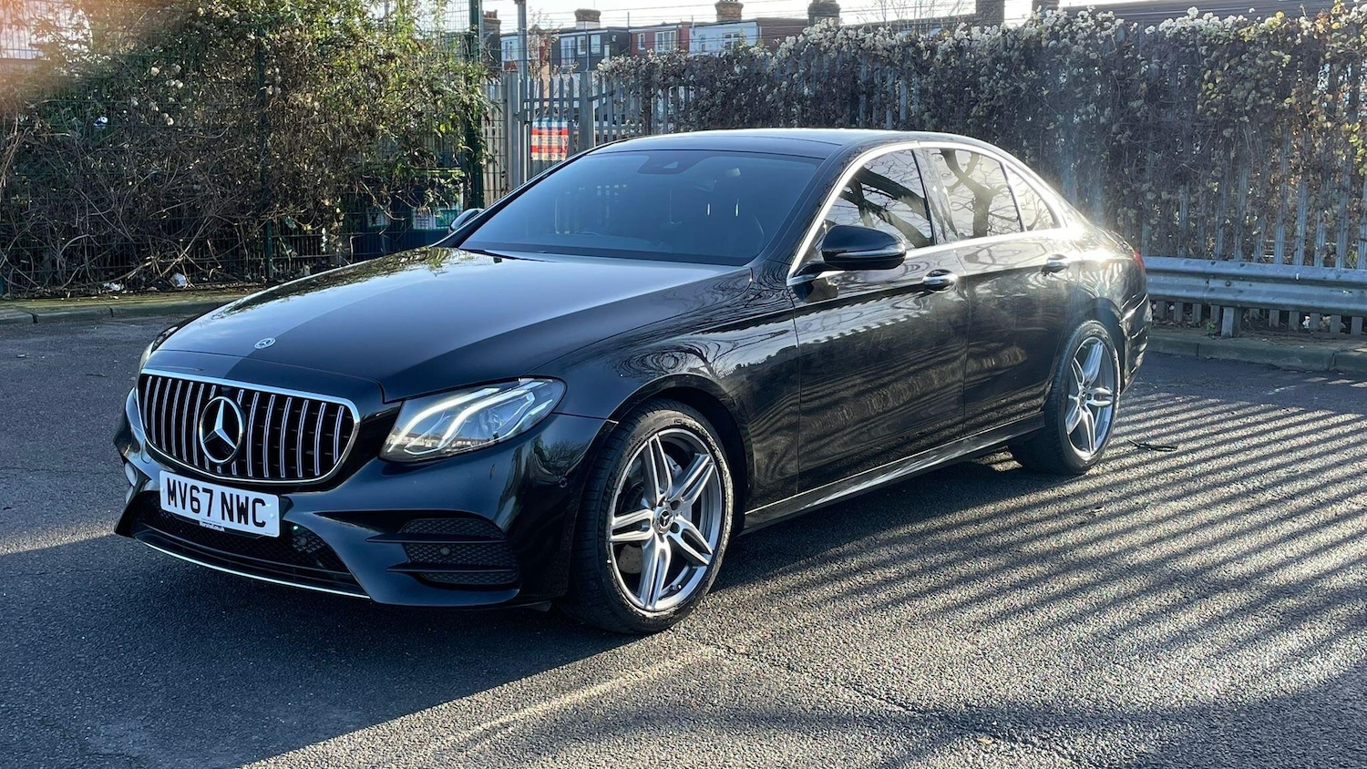 Used Mercedes-Benz E Class 2017 for sale - 77016260: Photo 3