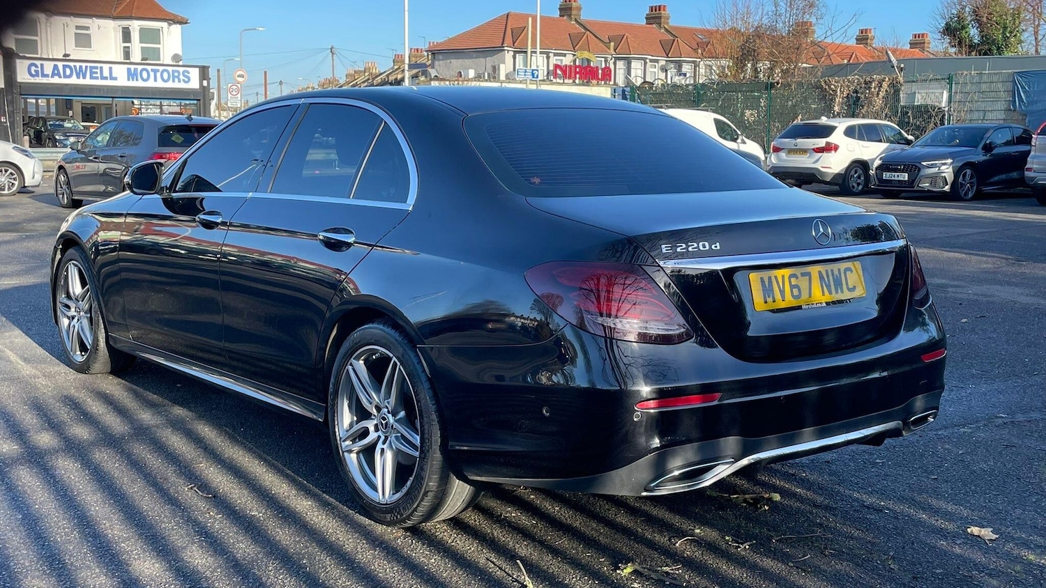 Used Mercedes-Benz E Class 2017 for sale - 77016260: Photo 4