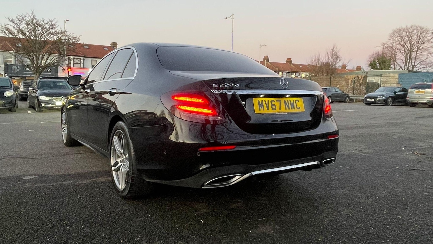 Used Mercedes-Benz E Class 2017 for sale - 77016260: Photo 8