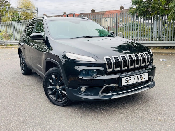 Used Jeep Cherokee 2017 for sale - 76259428: Photo 1
