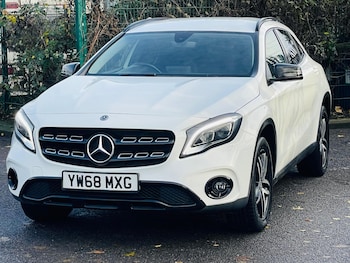 Used Mercedes-Benz GLA 2019 for sale - 76839699: Photo