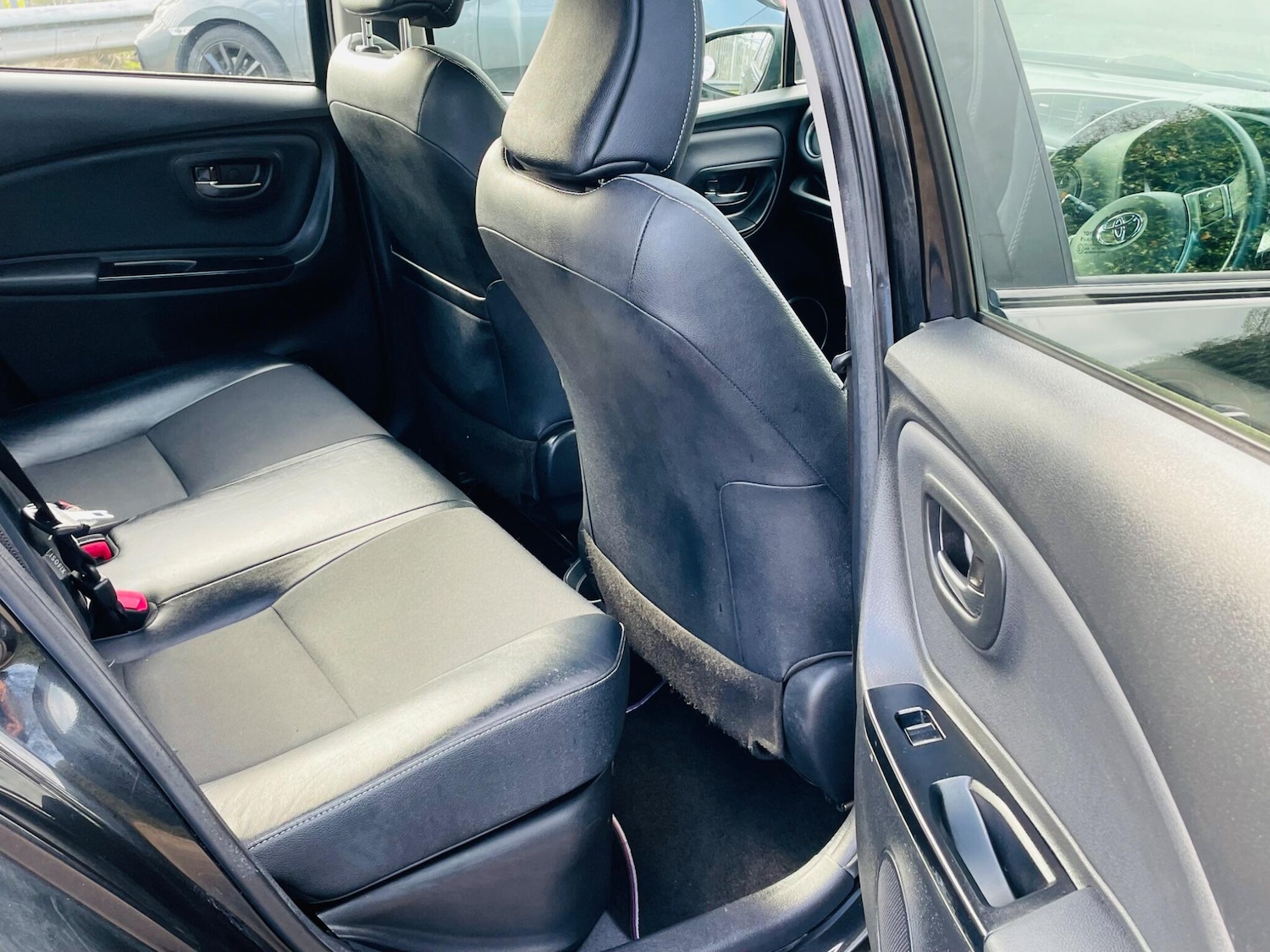 Used Toyota Yaris for sale - 77737247: Photo 16