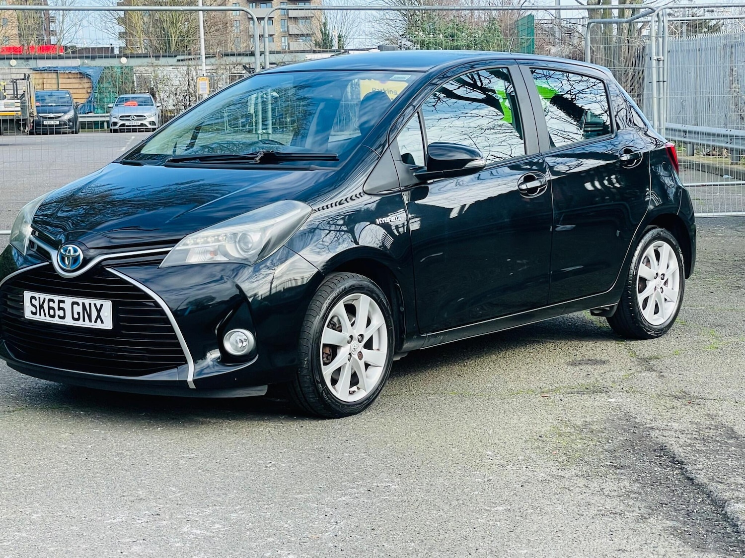 Used Toyota Yaris for sale - 77737247: Photo 4