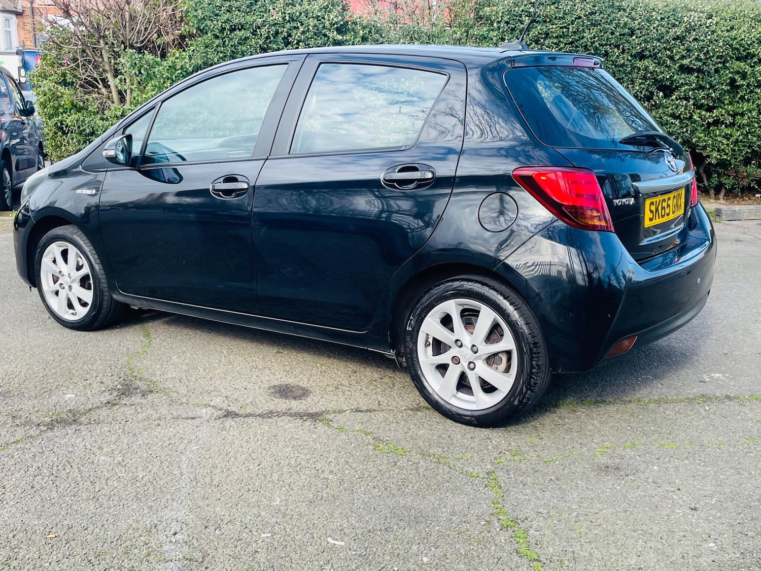 Used Toyota Yaris for sale - 77737247: Photo 8