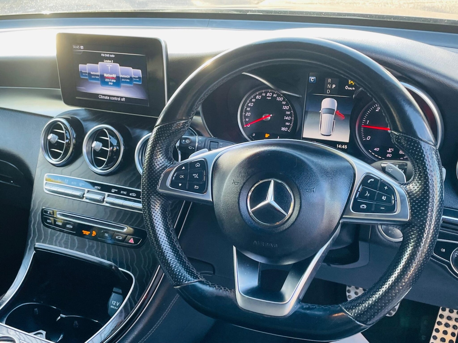 Used Mercedes-Benz GLC 2017 for sale - 76446527: Photo 17