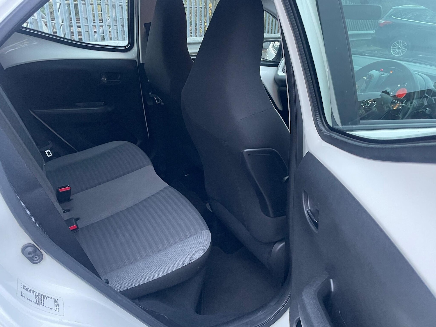 Used Toyota AYGO 2019 for sale - 76887433: Photo 14