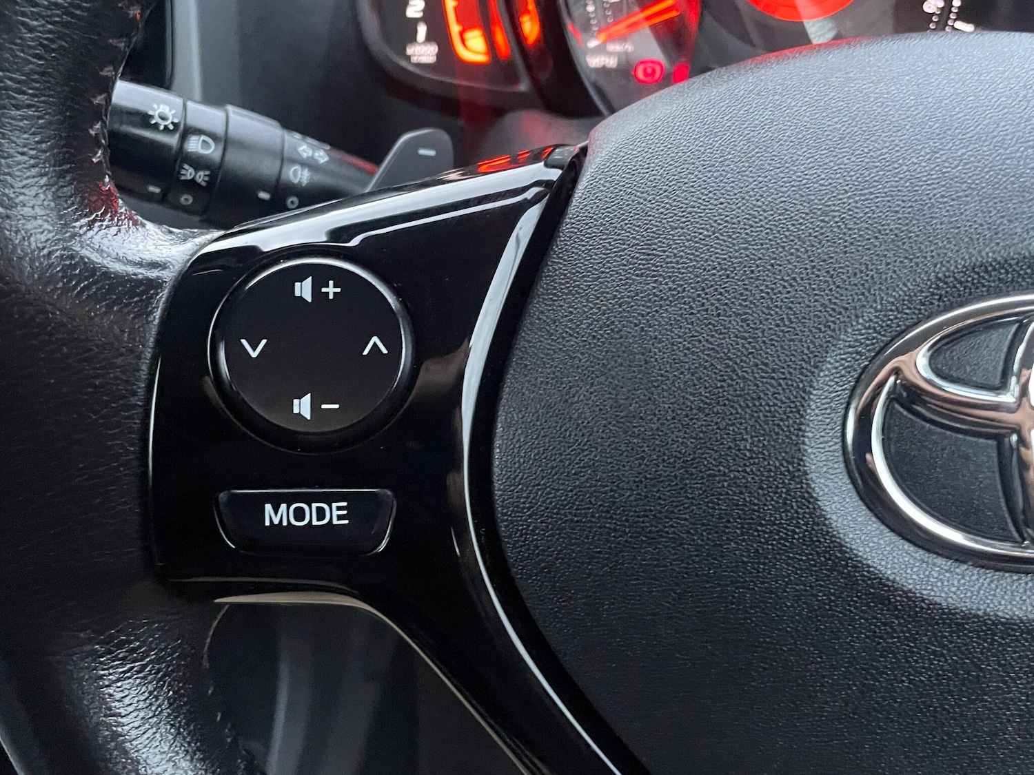 Used Toyota AYGO 2019 for sale - 76887433: Photo 23