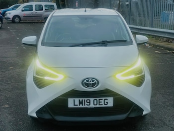 Used Toyota AYGO 2019 for sale - 76887433: Photo