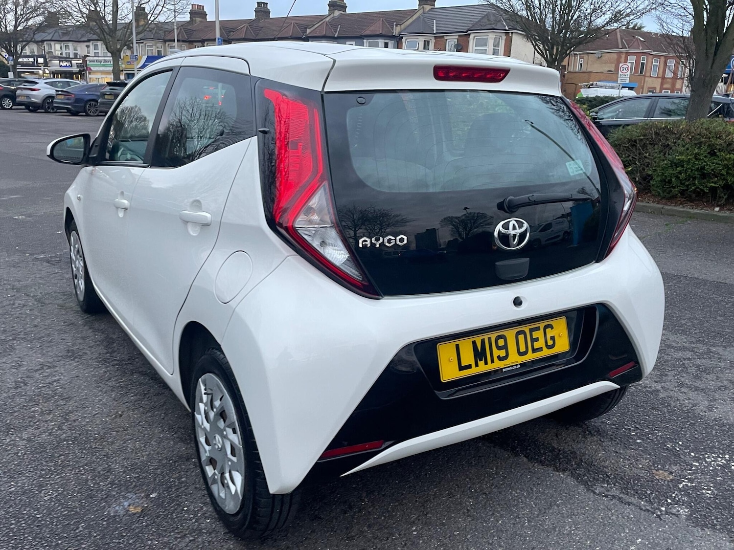 Used Toyota AYGO 2019 for sale - 76887433: Photo 6