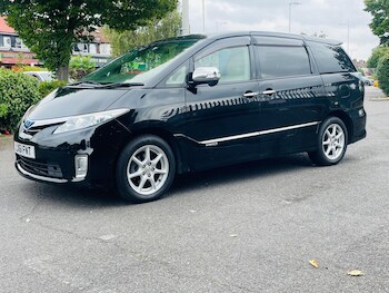 Used Toyota Estima 2011 for sale - 75635154: Photo