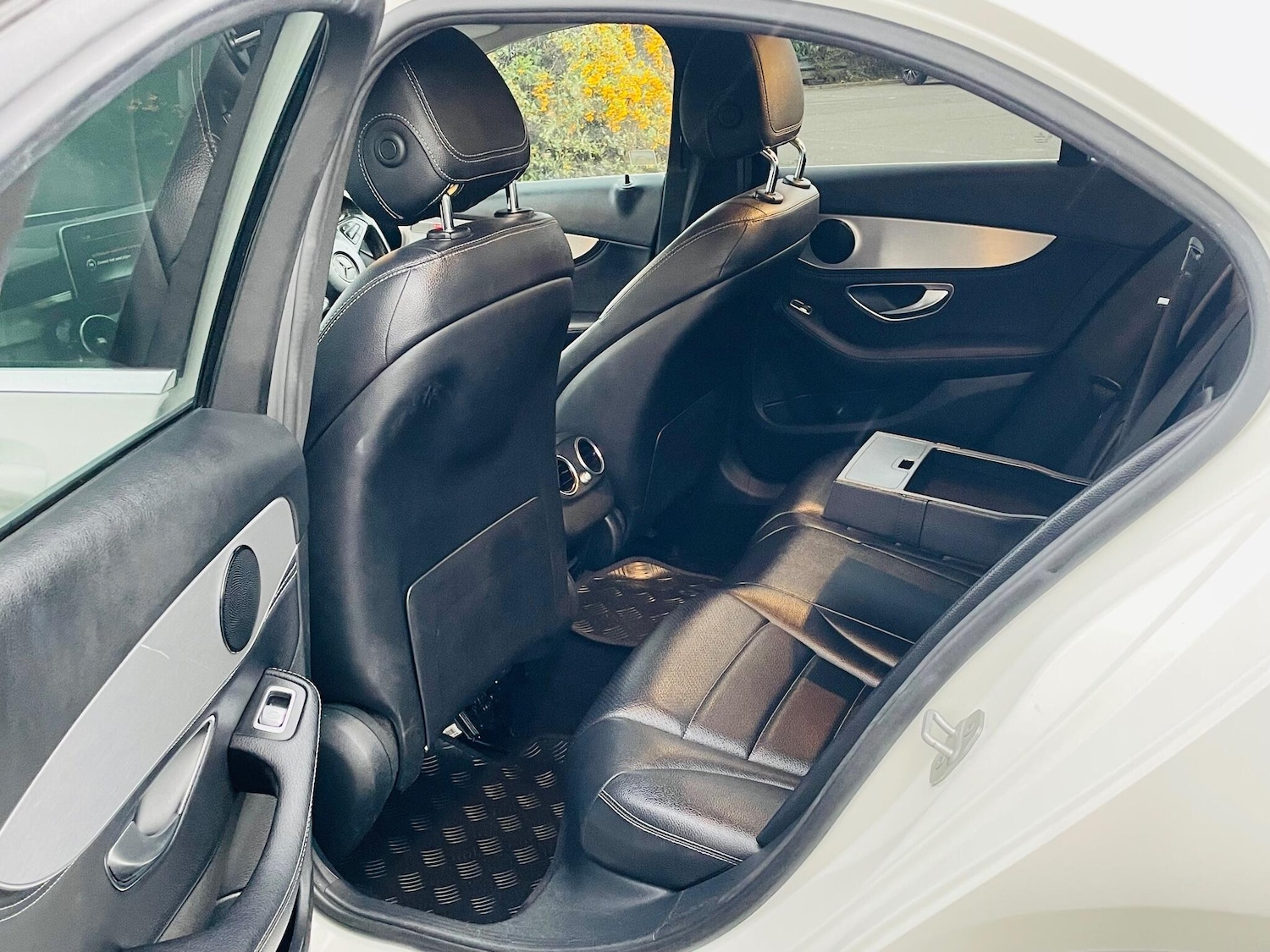 Used Mercedes-Benz C Class 2016 for sale - 76965453: Photo 19