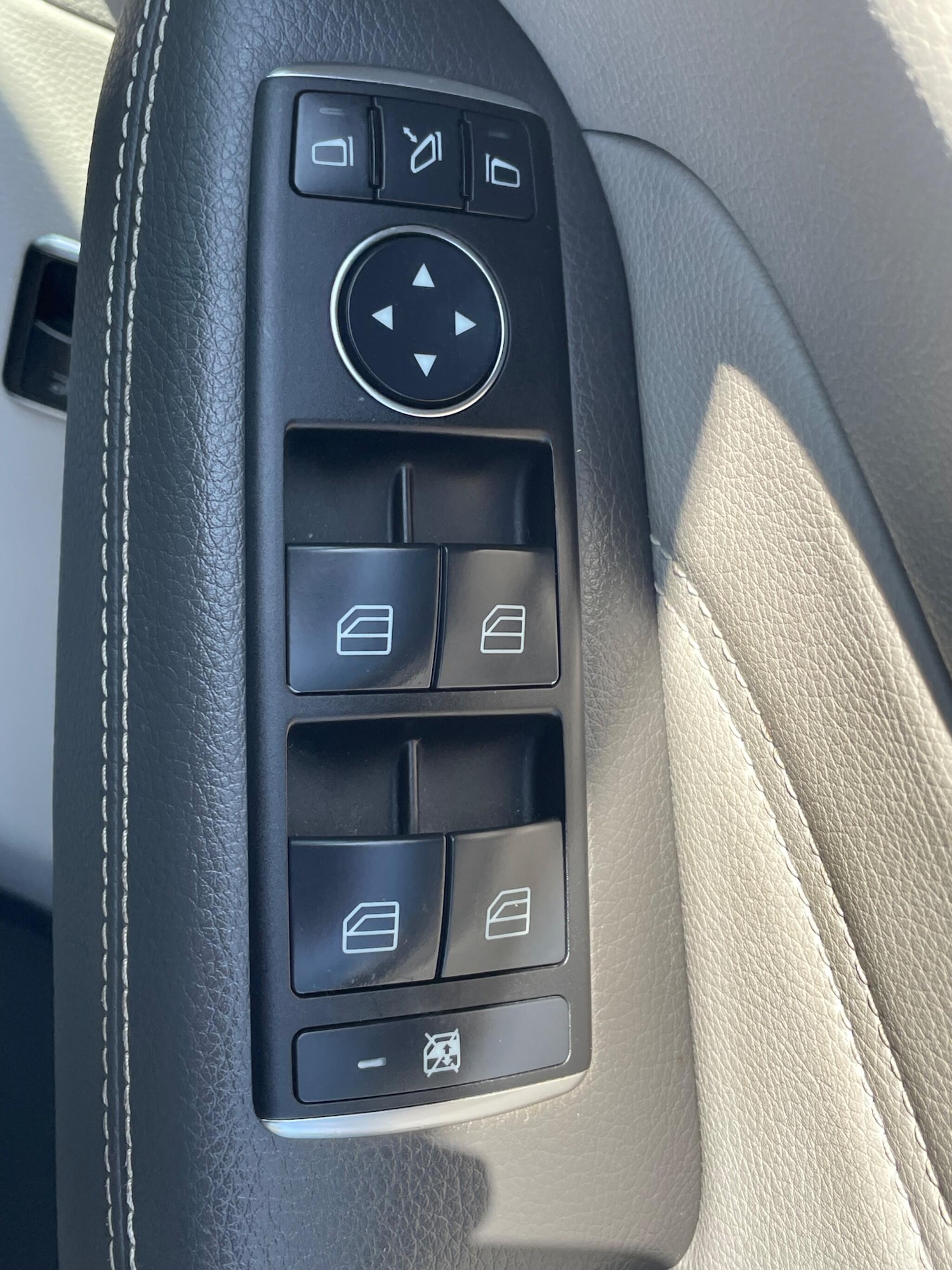 Used Mercedes-Benz M Class 2013 for sale - 76965444: Photo 20