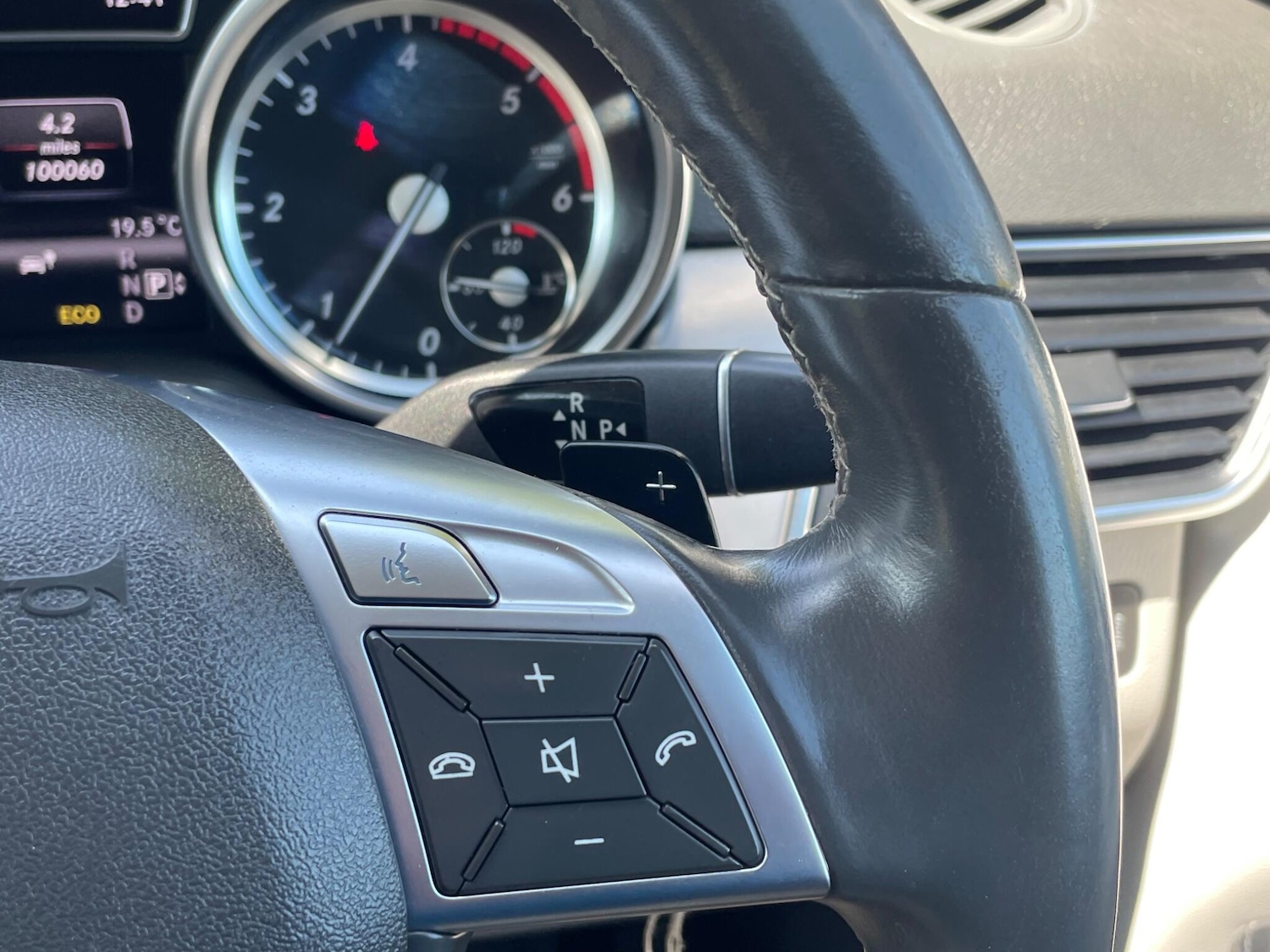 Used Mercedes-Benz M Class 2013 for sale - 76965444: Photo 25