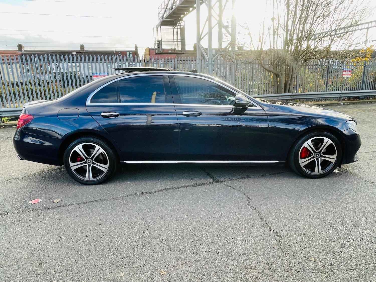Used Mercedes-Benz E Class 2017 for sale - 76913890: Photo 11