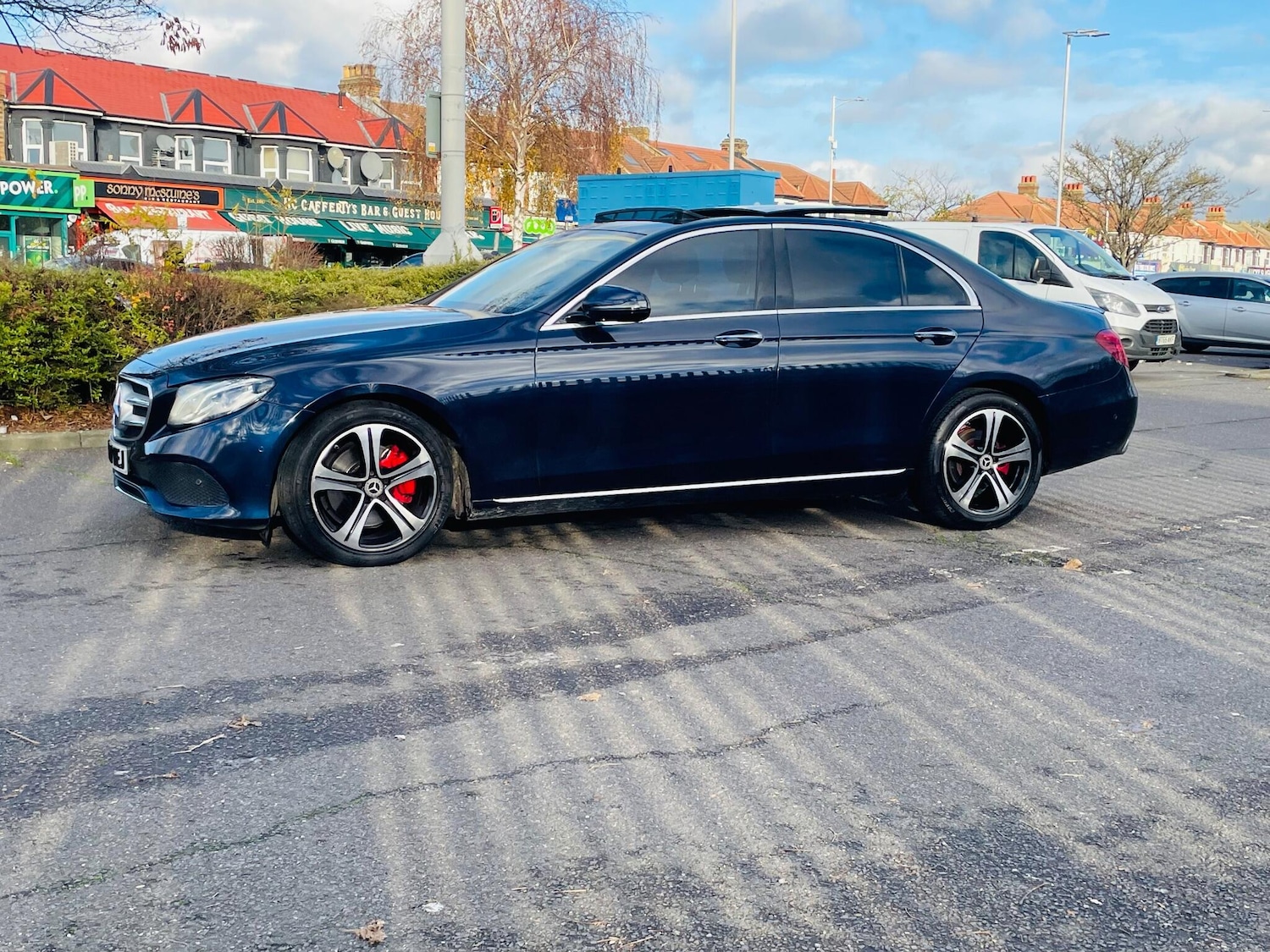 Used Mercedes-Benz E Class 2017 for sale - 76913890: Photo 6