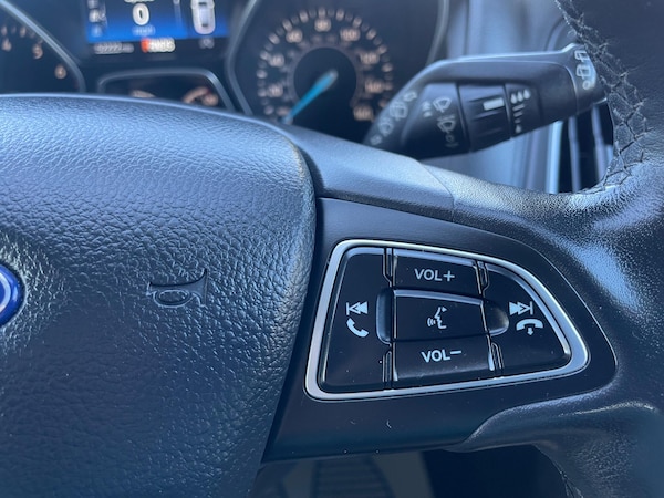 Used Ford Focus 2018 for sale - 76071555: Photo 22