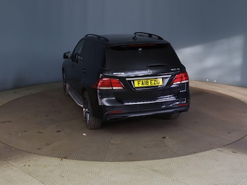 Used Mercedes-Benz GLE 2018 for sale - 77202657: Photo