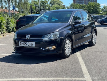 Used Volkswagen Polo 2016 for sale - 79076069: Photo