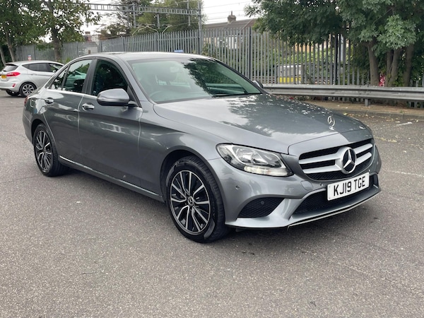 Used Mercedes-Benz C Class 2019 for sale - 75696757: Photo 9