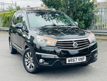 Used Ssangyong Turismo 2018 for sale - 75622811: Photo